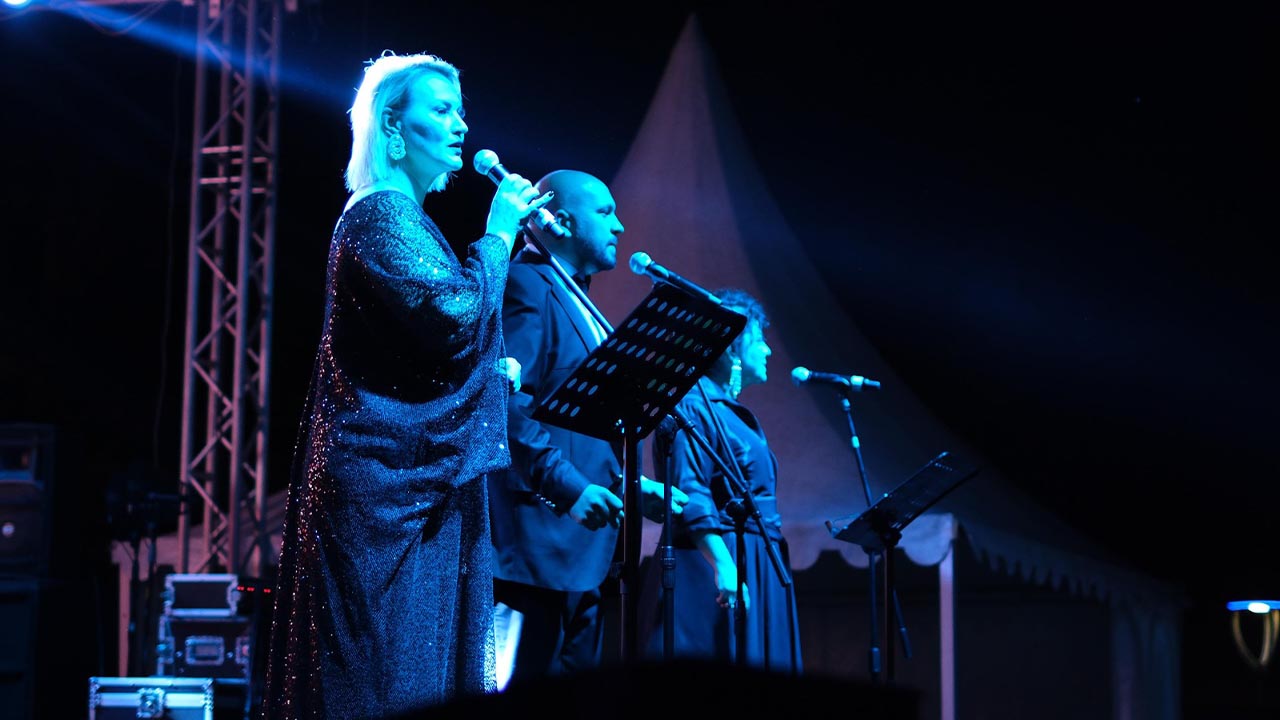 Yalova Ciftlikkoy Belediye 19 Mayis Kutlama Konser Etkinlik (2)