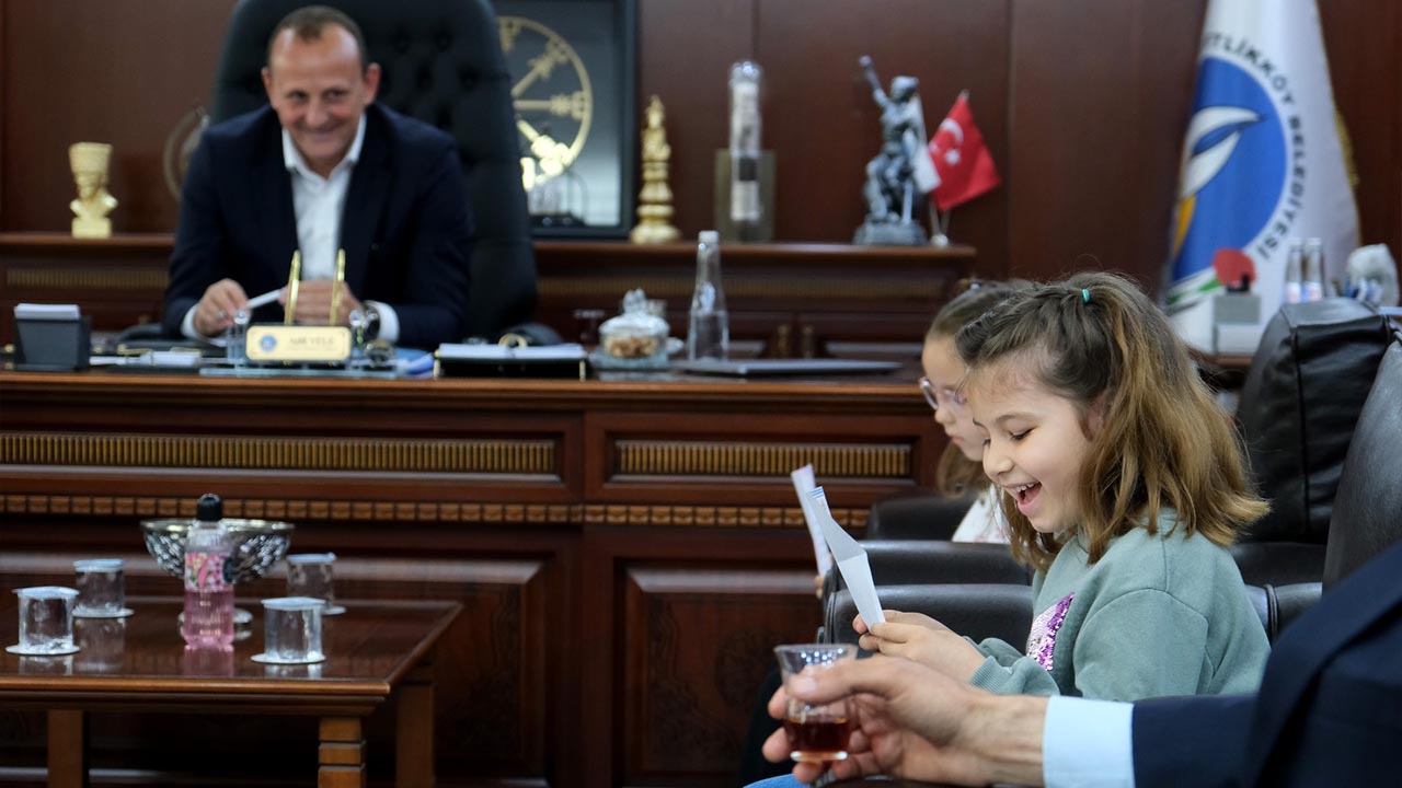 Yalova Ciftlikkoy Belediye Okuma Yazma Set Minikler Mektup (3)