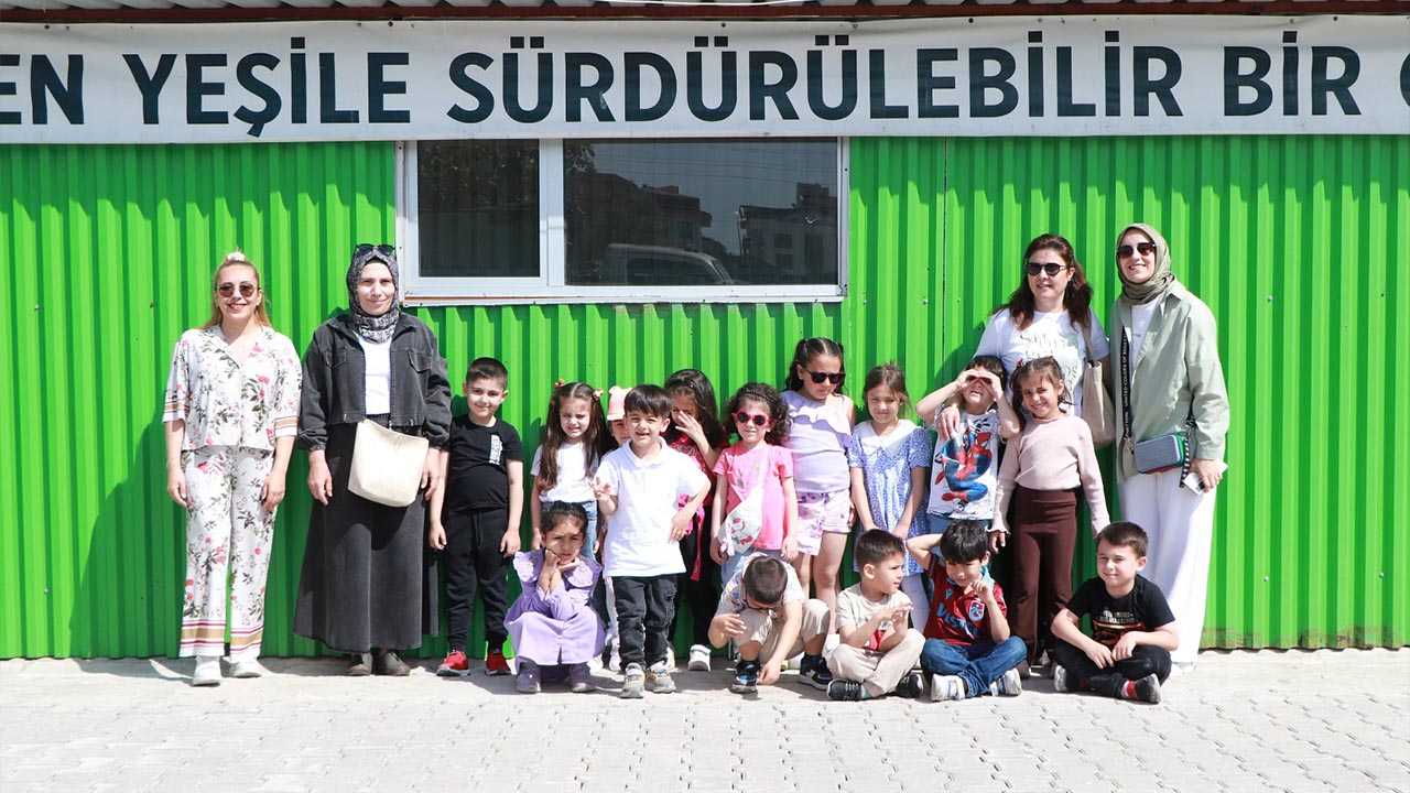 Yalova Ciftlikkoy Belediye Sifir Atik Merkez Ogrenciler (3)