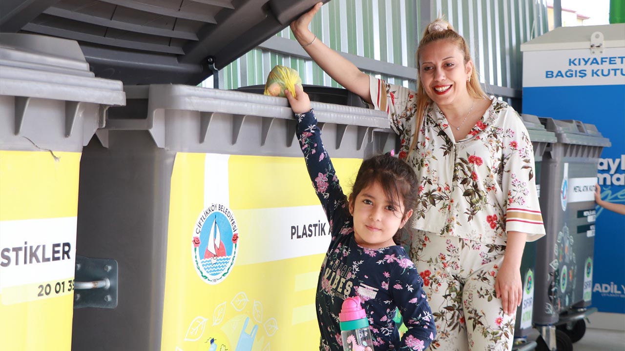 Yalova Ciftlikkoy Belediye Sifir Atik Merkez Ogrenciler (4)