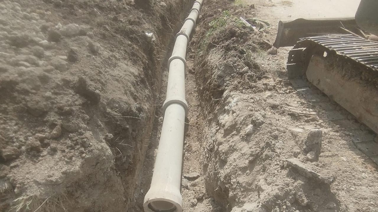 Yalova Cinarcik Belediye Calica Mahalle Baris Sokak Altyapi Calisma (2)