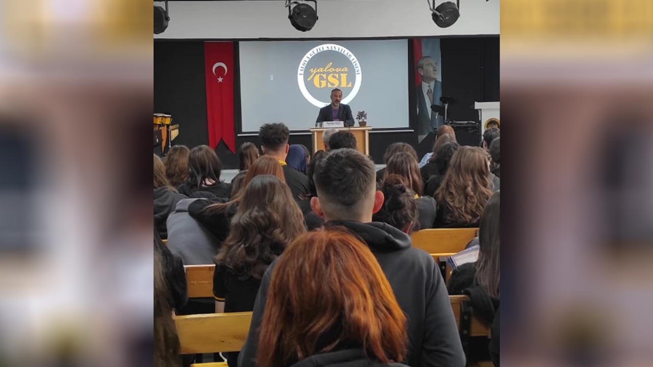 Yalova Guzel Sanatlar Lise Serkan Turk Yazar Soylesi (1)