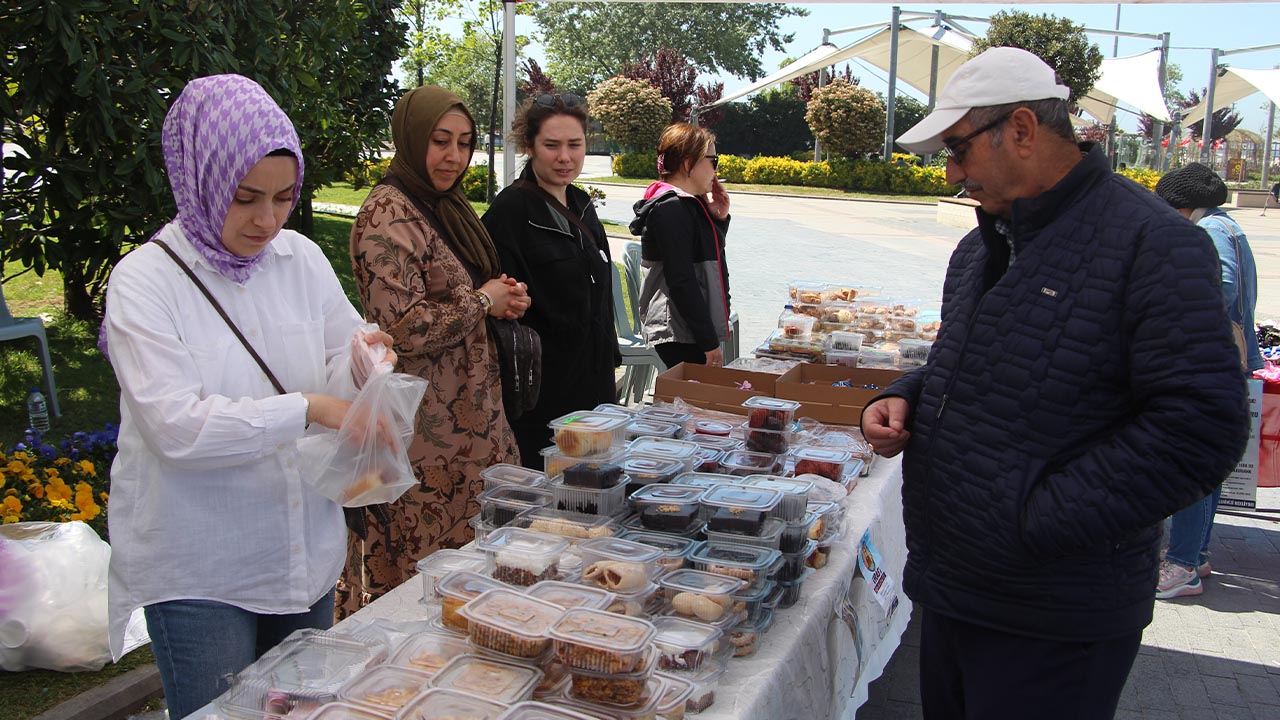 Yalova Hakim Dmd Kas Hastasi Ogul Yardim Kermes (7)