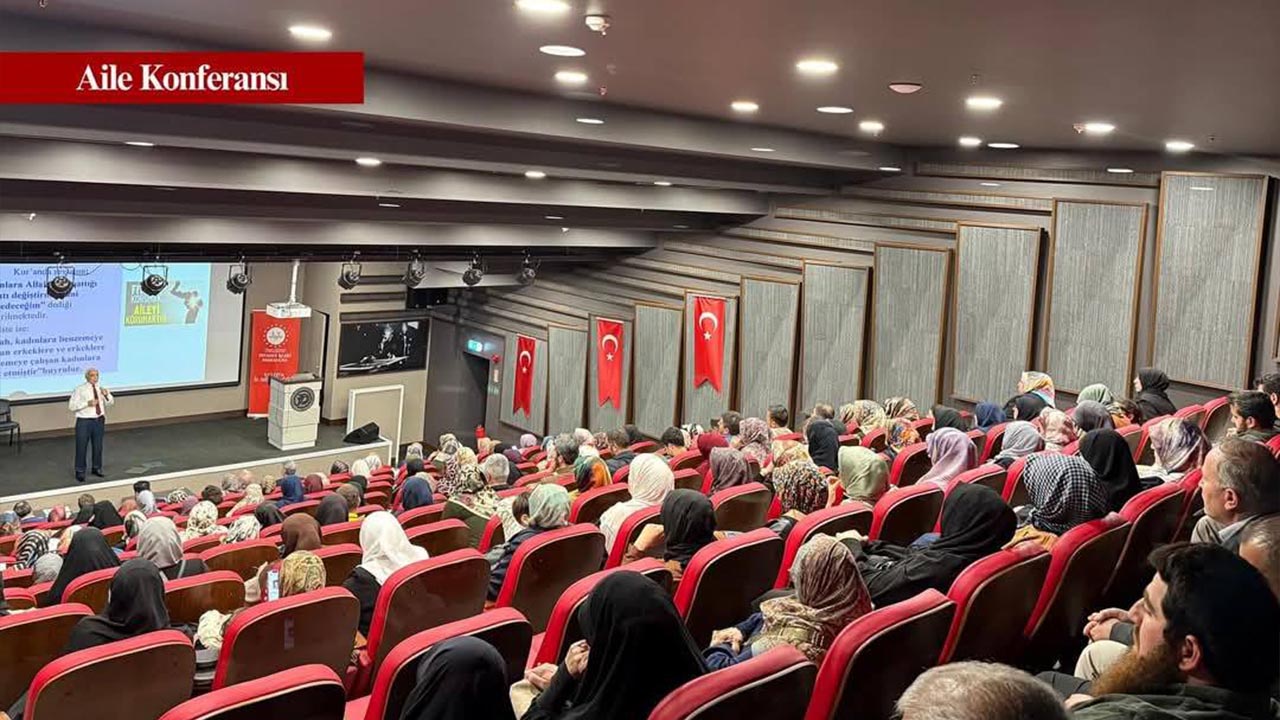 Yalova Il Muftuluk Aile Fitrat Konferans (3)