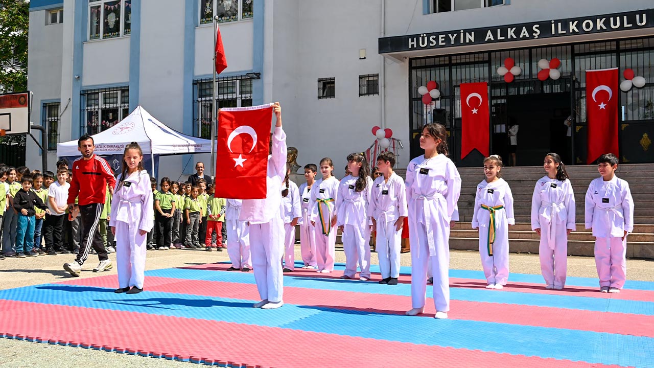 Yalova Il Saglik Milli Egitim Huseyin Alkas Ilkokul Etkinlik (1)