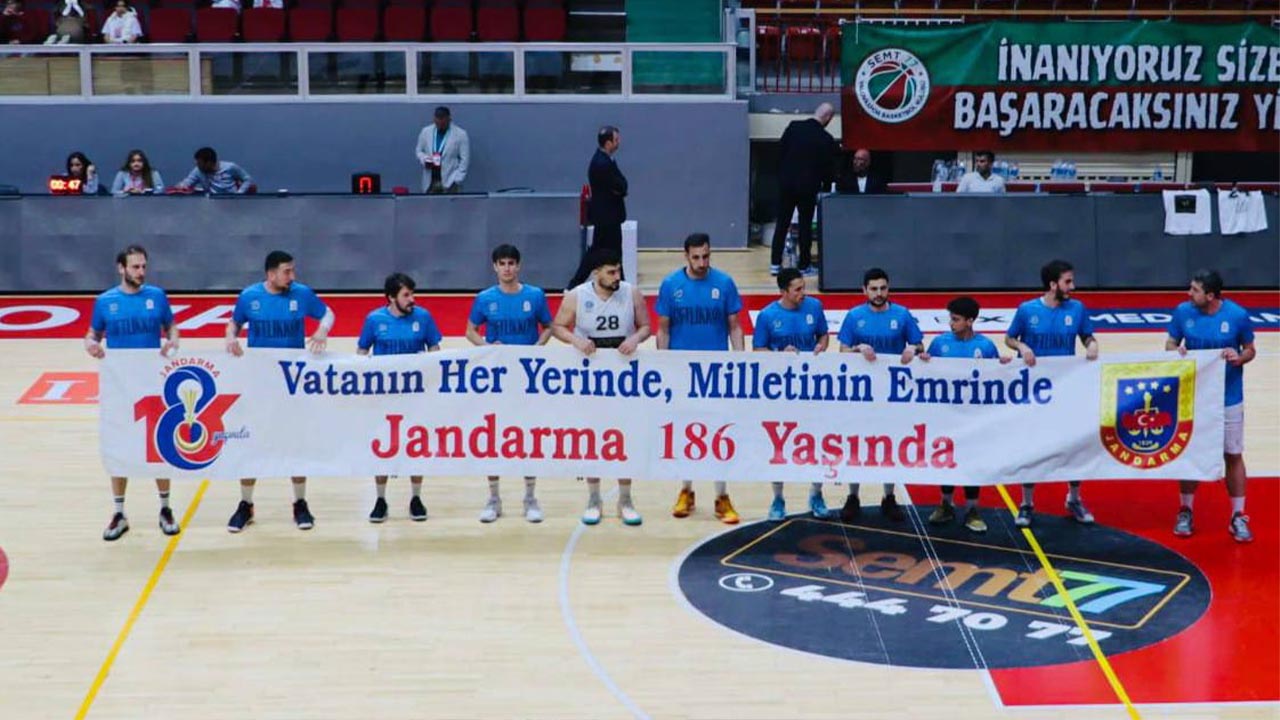 Yalova Jandarma Genel Komutanlik Futbol Basketbol Spor Karsilasmalari Yildonum Kutlama Pankart (1)