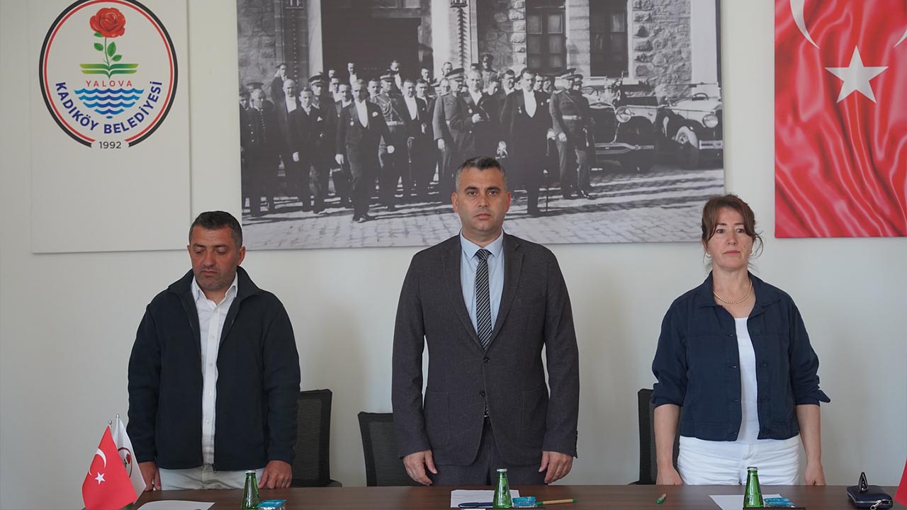 Yalova Kadikoy Belediye Meclis Mayis Ay Toplanti (2)