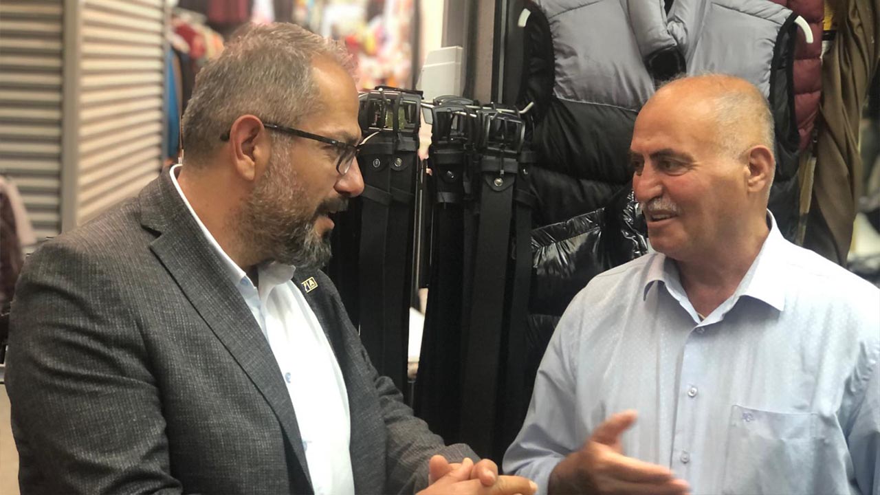 Yalova Kapali Pazar Yeri Anahtar Parti Il Baskan Teskilat Esnaf Gorusme (2)
