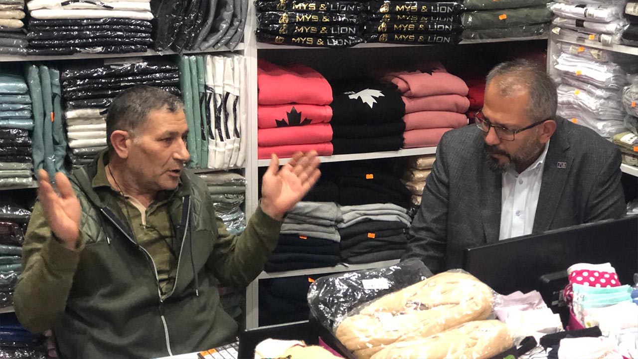 Yalova Kapali Pazar Yeri Anahtar Parti Il Baskan Teskilat Esnaf Gorusme (3)