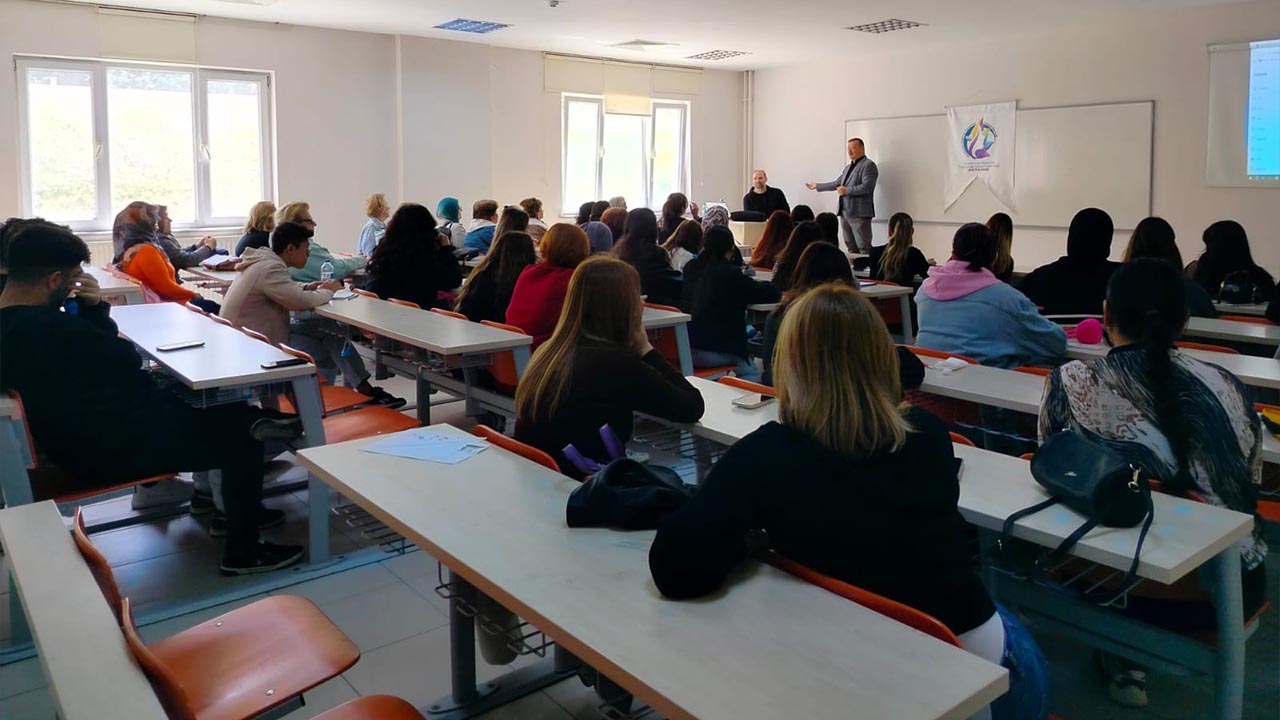 Yalova Katfa Der Cinarcil Univerite Meslek Yukselokul Ogrenci Bulusma (2)