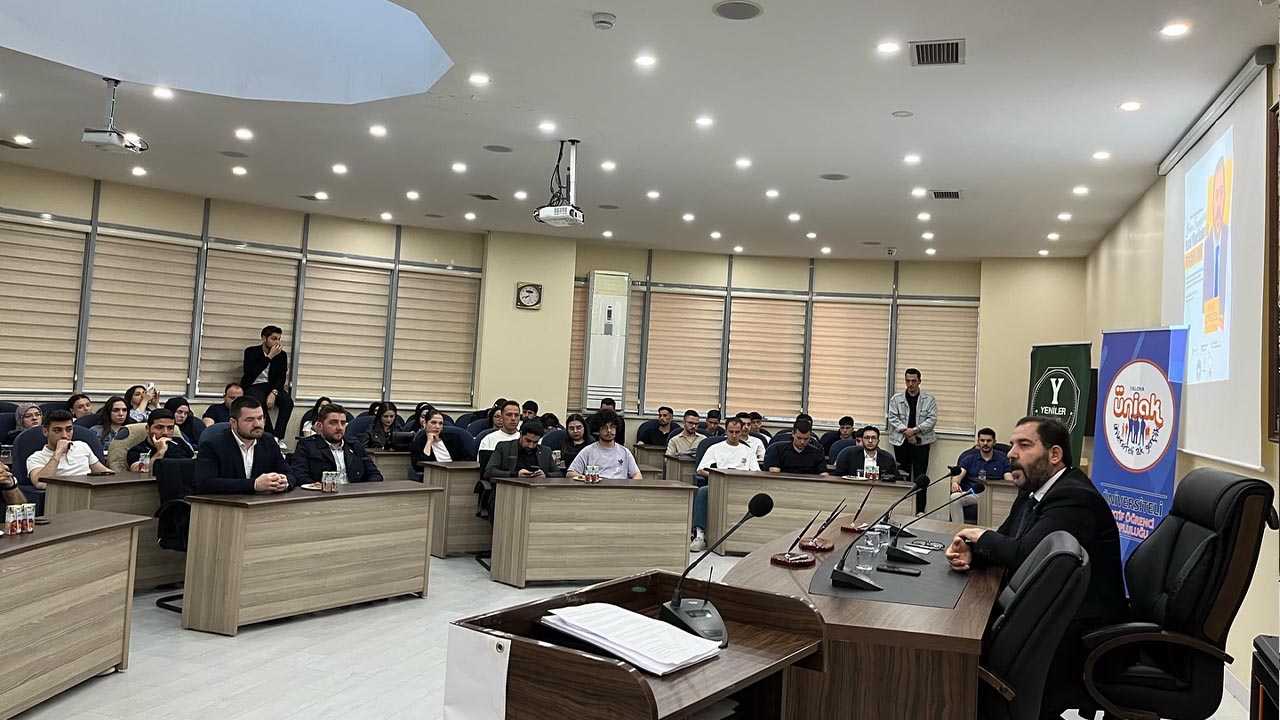 Yalova Kent Konsey Genclik Meclis Yerel Yonetim (2)