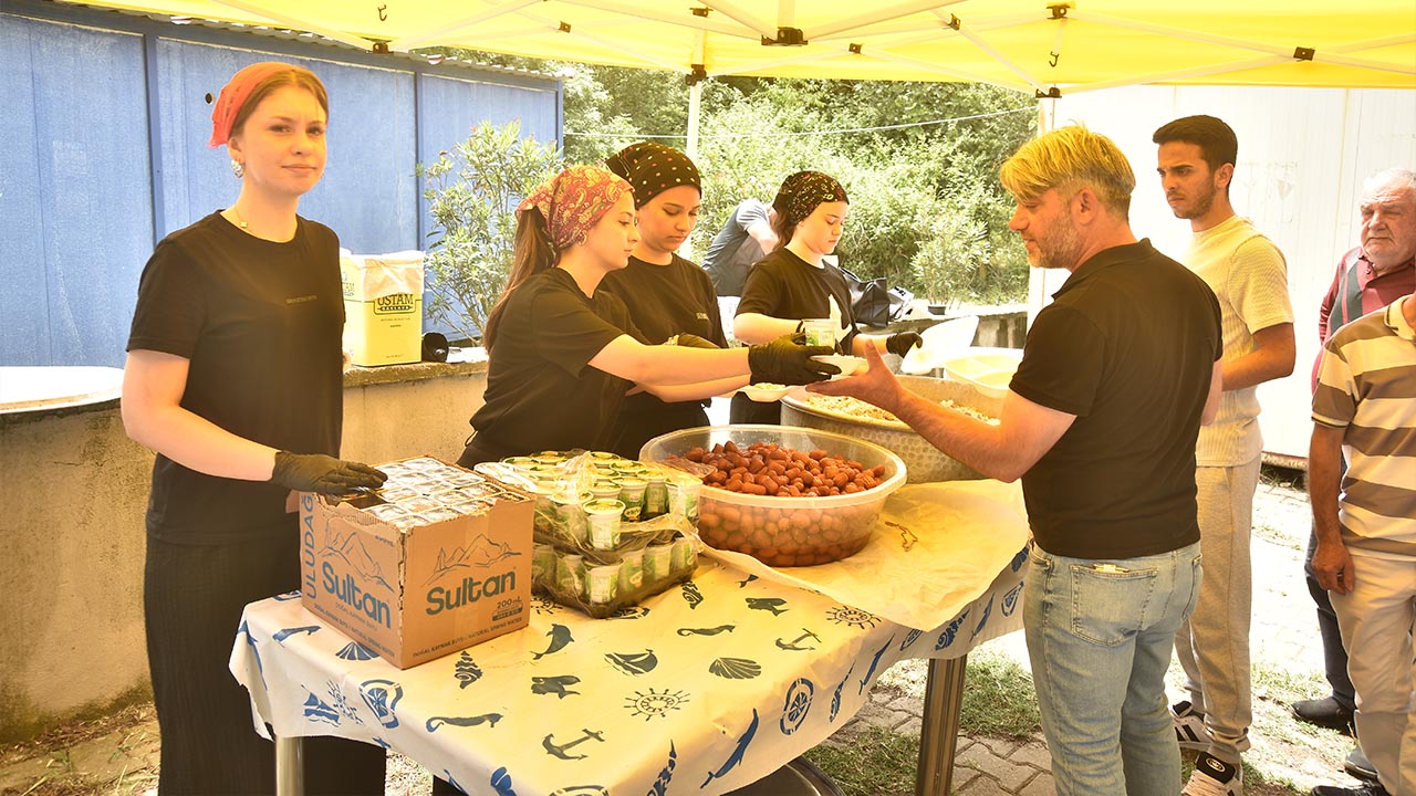 Yalova Kirazli Koy Muhtarlik Hidirrellez Senlik (4)