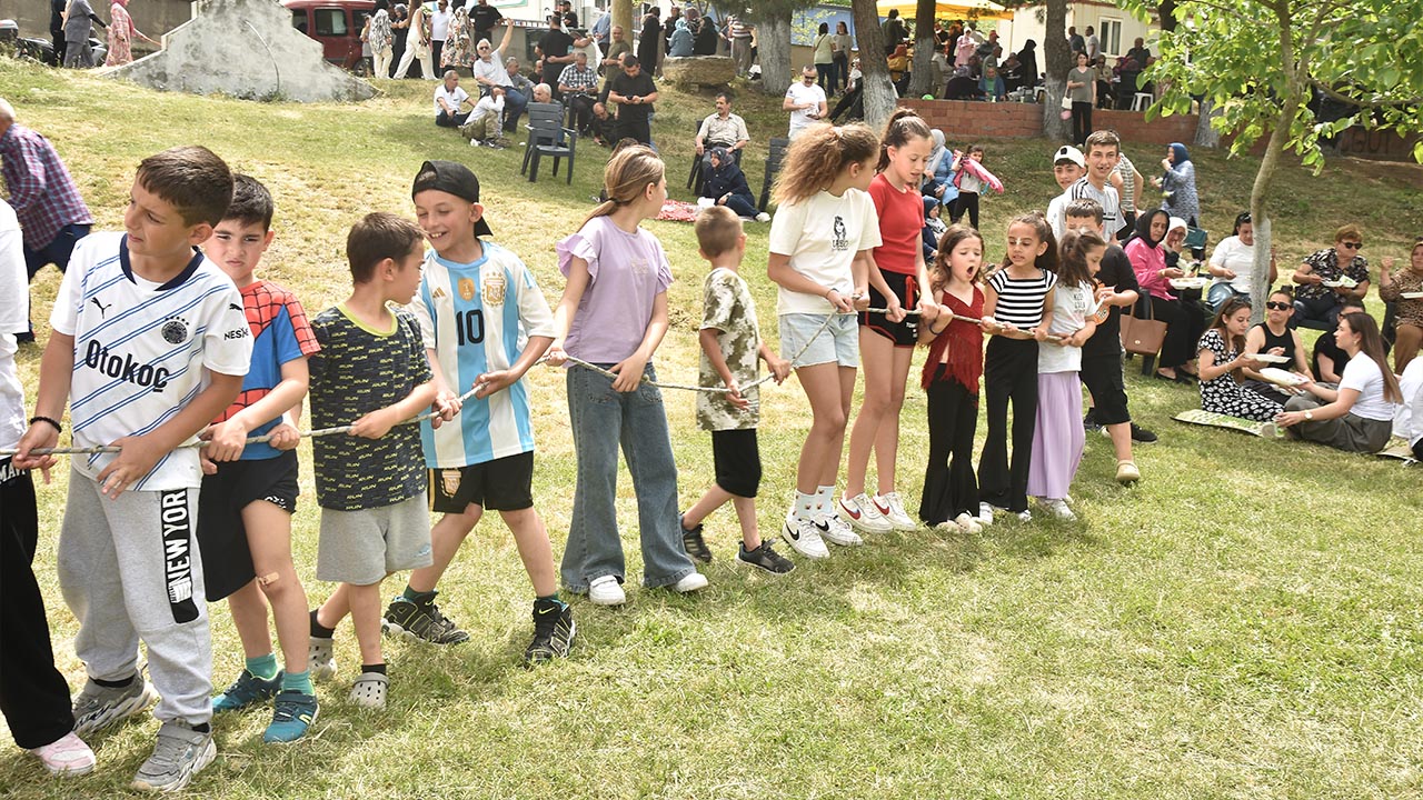 Yalova Kirazli Koy Muhtarlik Hidirrellez Senlik (5)