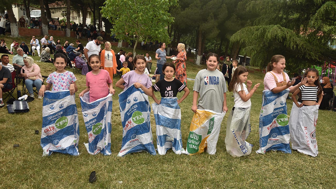 Yalova Kirazli Koy Muhtarlik Hidirrellez Senlik (8)