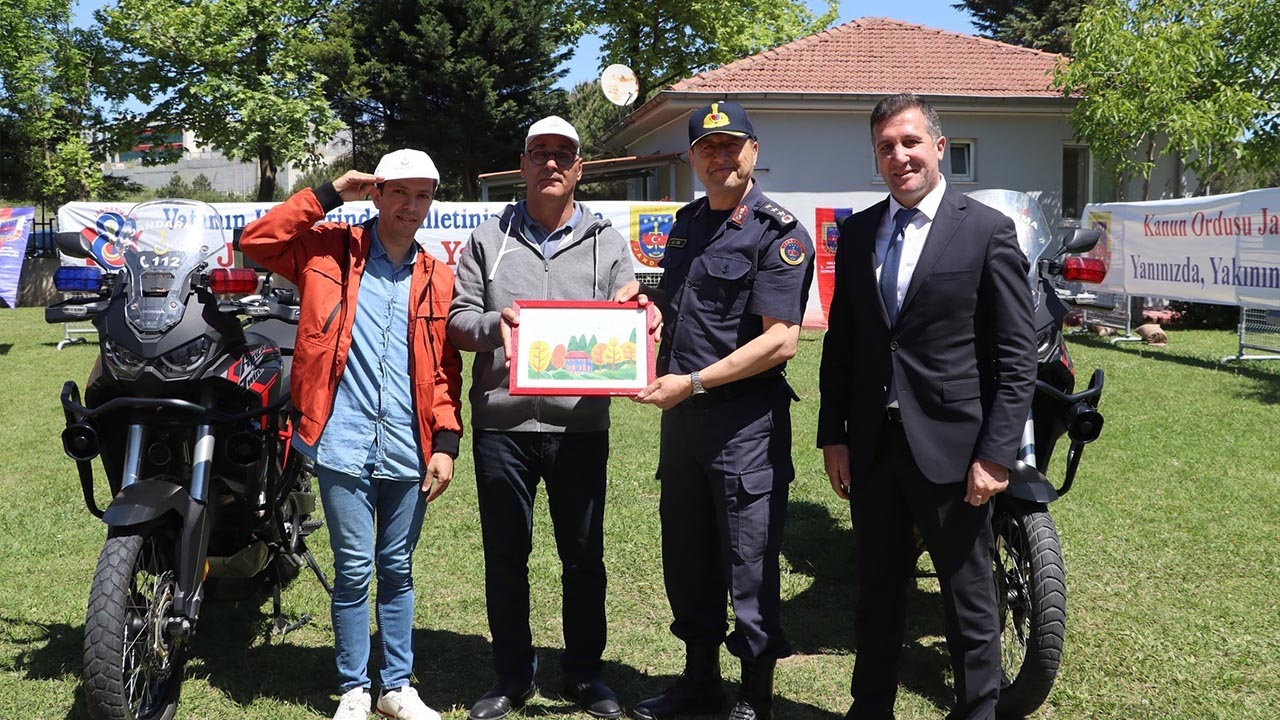 Yalova Milli Piyango Engelli Bireyler Jandarma Komutanlik Ziyaret (1)