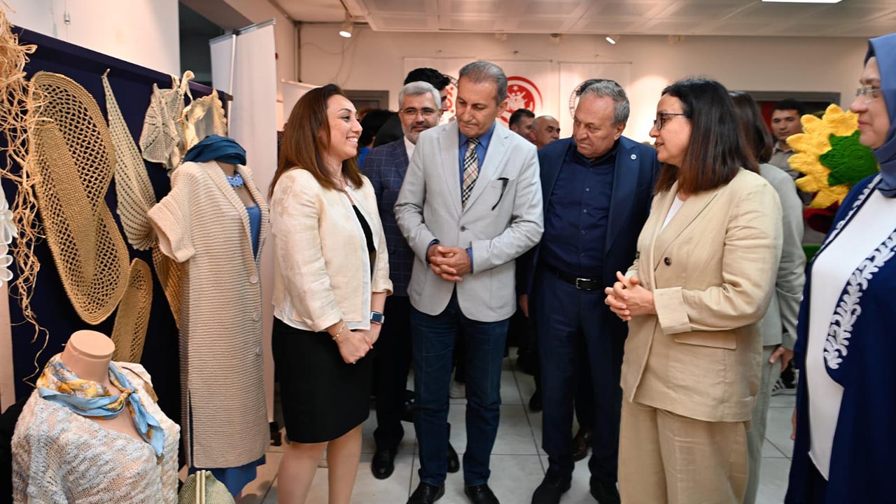 Yalova Sosyal Dayanisma Yardimlasma Vakif Adem Sodam Kursiyer Sergi (3)