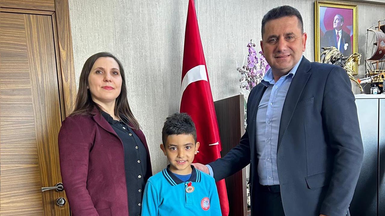 Yalova Taskopru Belediye Baskan Dilimizin Zenginlikleri Projesi Derece Odul (2)