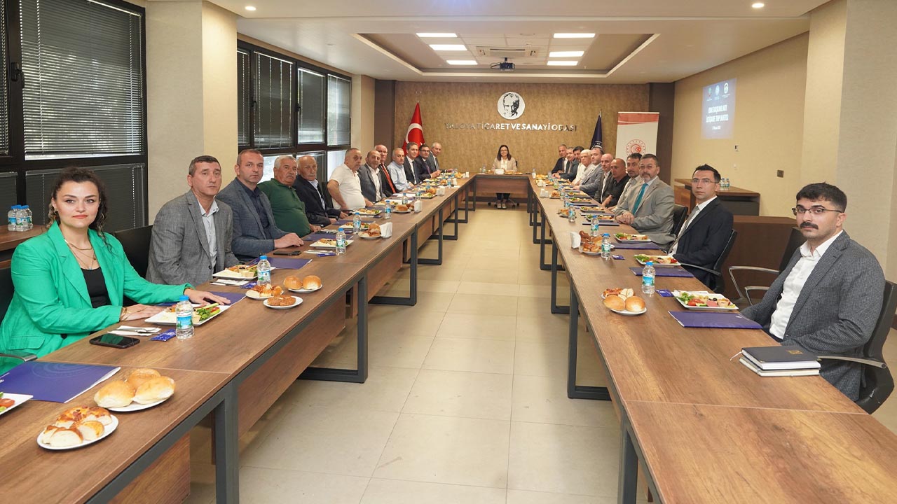 Yalova Ticaret Sanayi Oda Baskanlari Istisre Toplanti Vali (3)