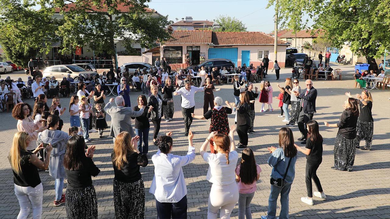 Yalova Tokmak Koy Hidirellez Cosku Kutlama (1)