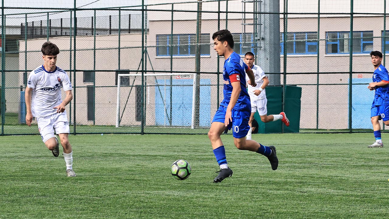 Yalova Turkiye Futbol Federasyon U18 Sampiyona Maclar (5)