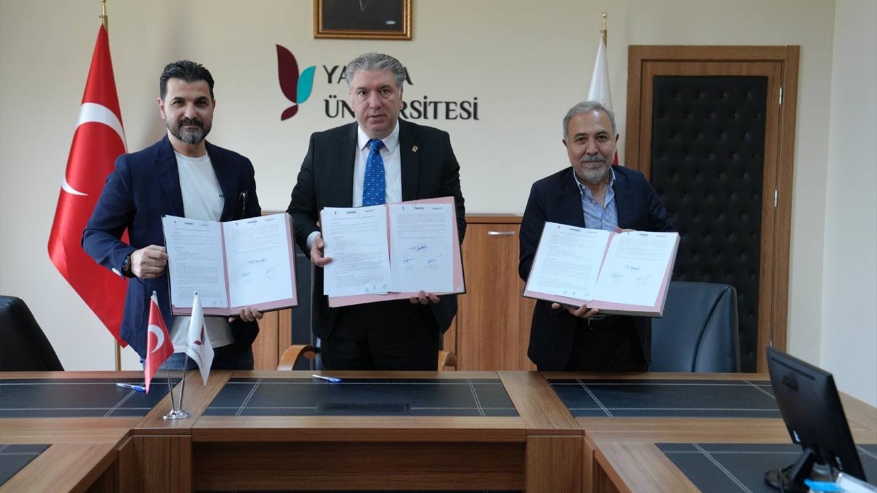 Yalova Universitesi Meteor Endüstri Enerji Logosoft Bilisim Teknolojileri Isbirligi Protokol (2)