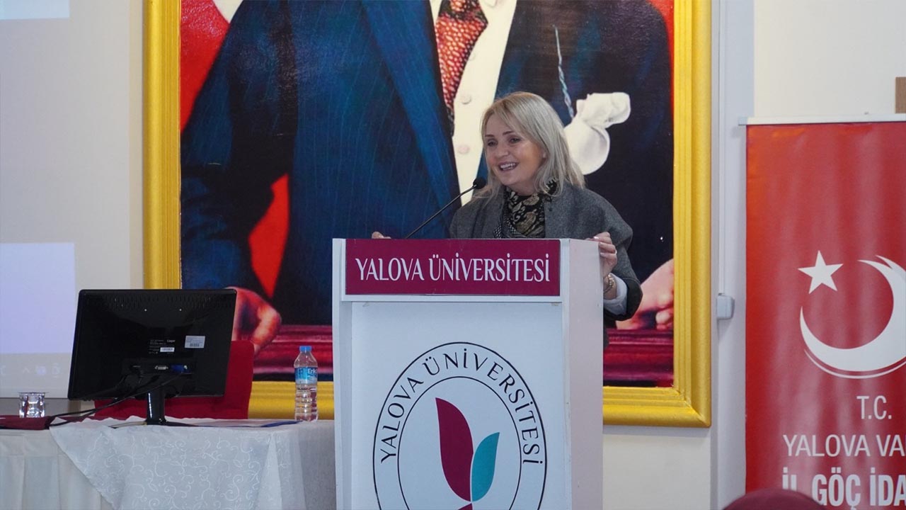 Yalova Universitesi Rektorluk Yabanci Uyruklu Ogrenciler Ikamet Izinleri Sunum (3)