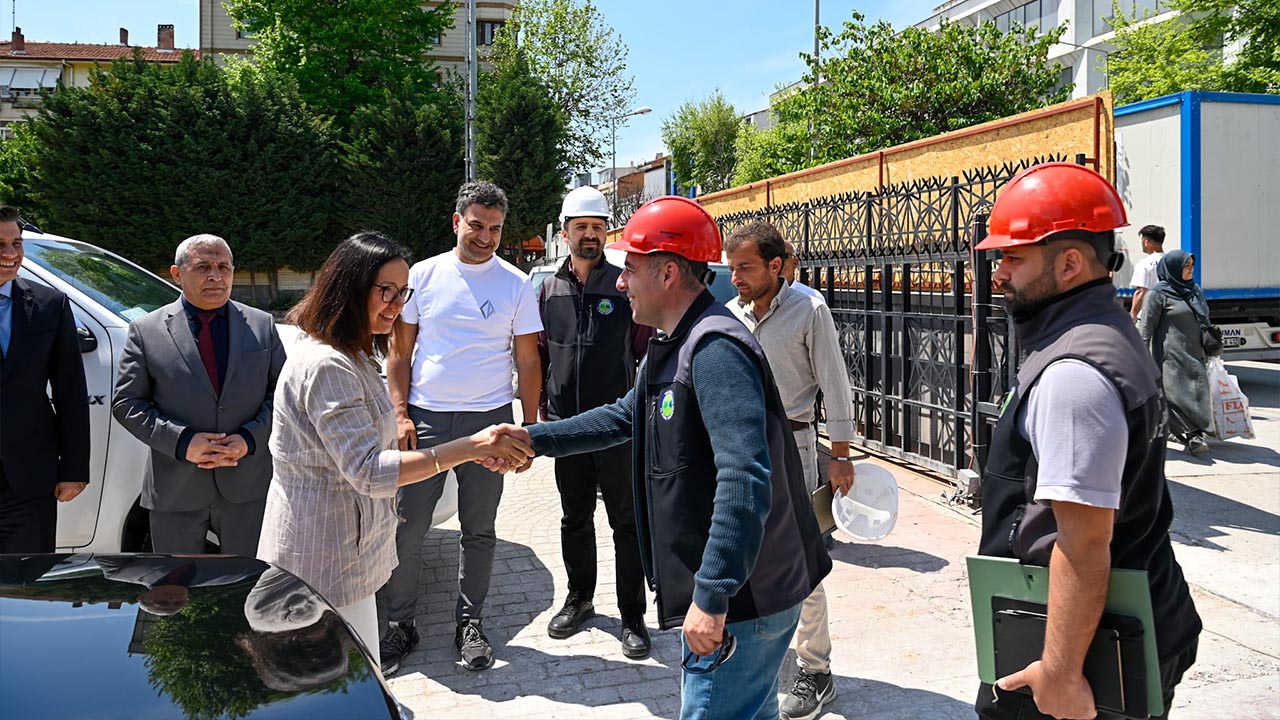 Yalova Vali Hulya Kaya Yeni Bina Santiye Ziyaret (1)