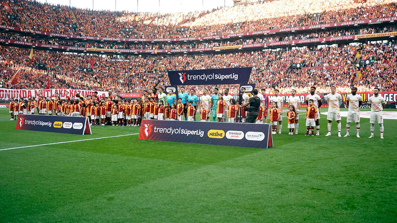 Galatasaray Şampiyon Kayseri Mac Skor Ilk Yarı (1)