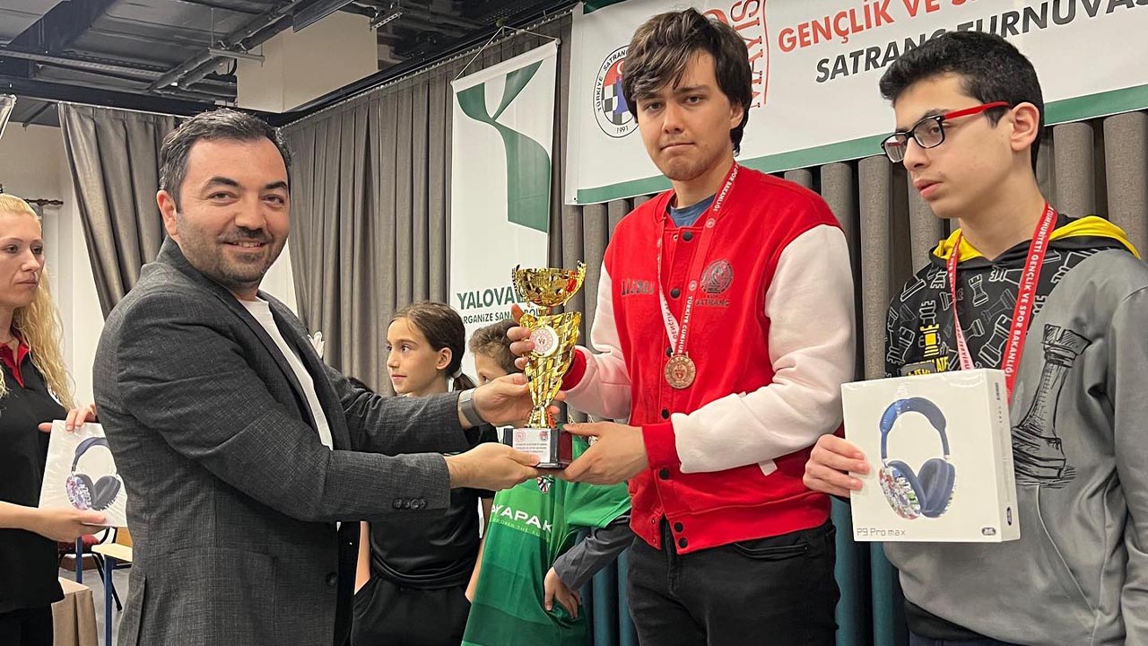 Yalova Satranc Bayram Spor Hamle (5)