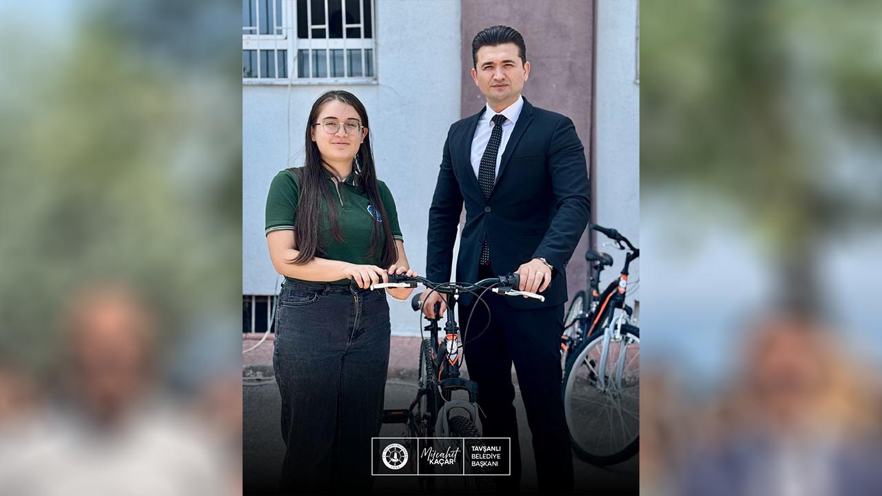 Başarılı Öğrencilere Bisiklet Ödülü (2)