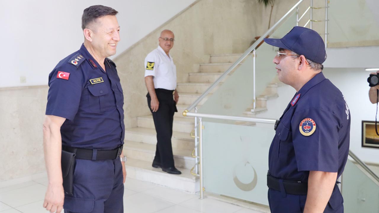 Yalova Il Jandarma Komutanlik Engelli Birey Asker Belediye Personel Teskere (10)