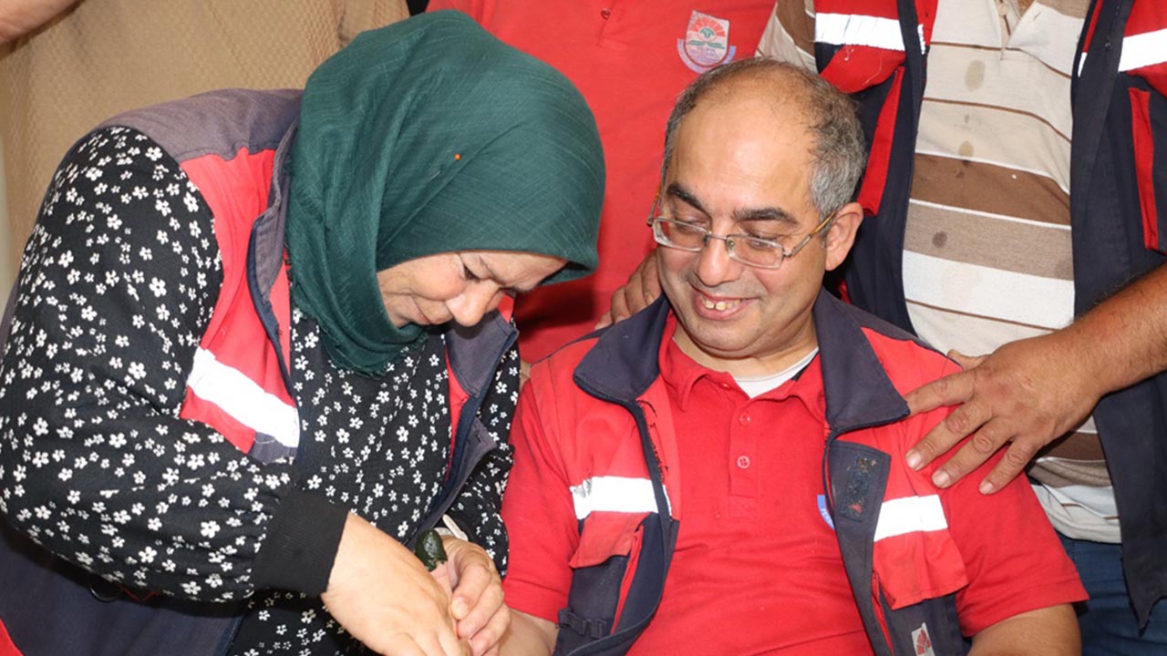 Yalova Il Jandarma Komutanlik Engelli Birey Asker Belediye Personel Teskere (3)