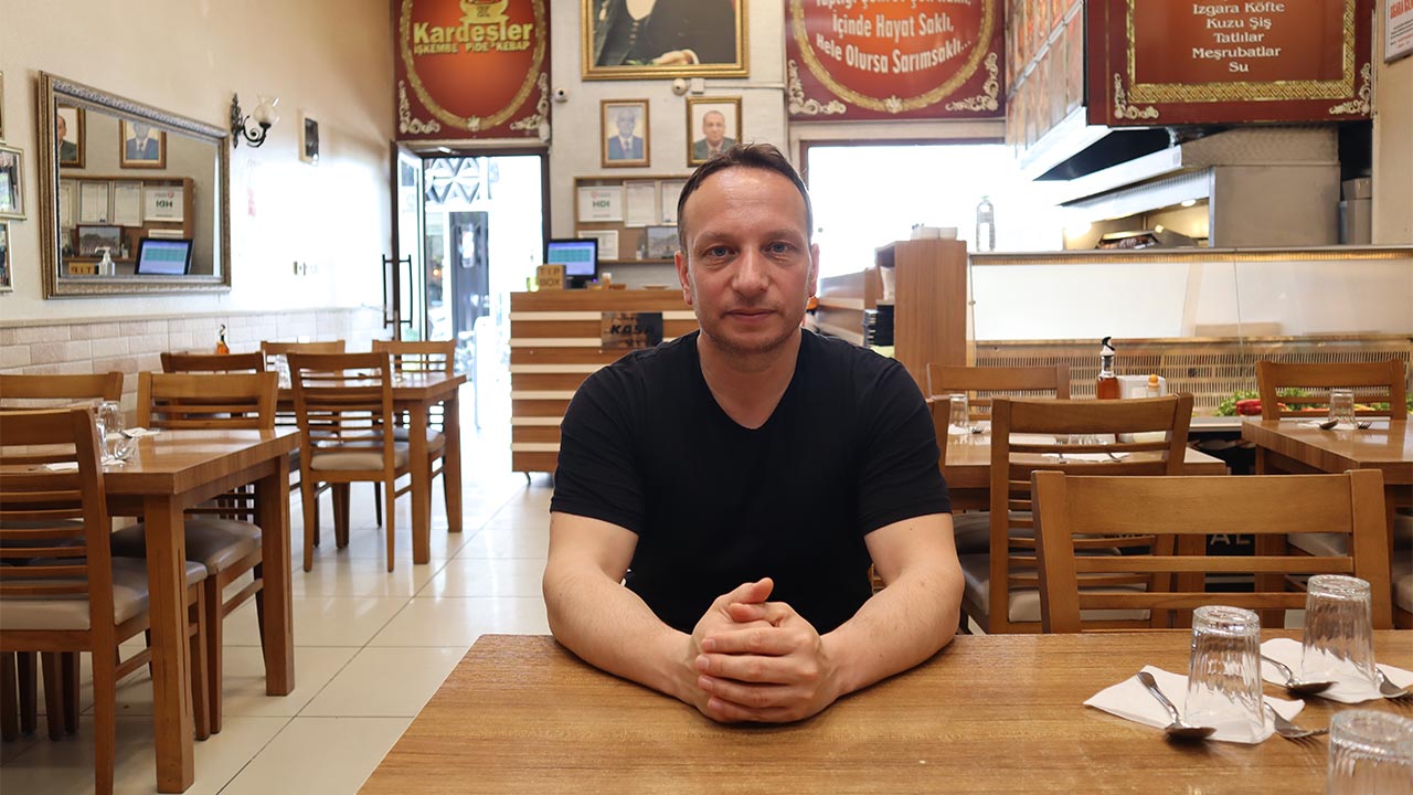 Yalova Kardesler Iskembe Pide Kokorec Salon Yemek (1)