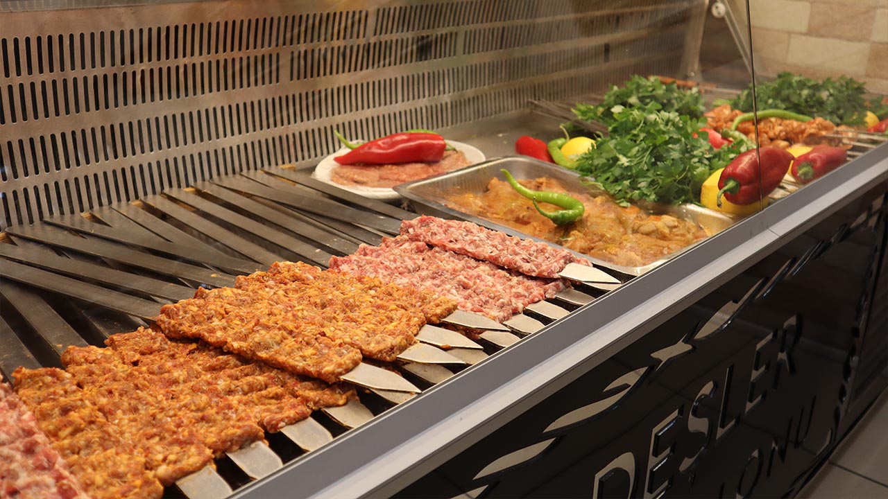 Yalova Kardesler Iskembe Pide Kokorec Salon Yemek (7)