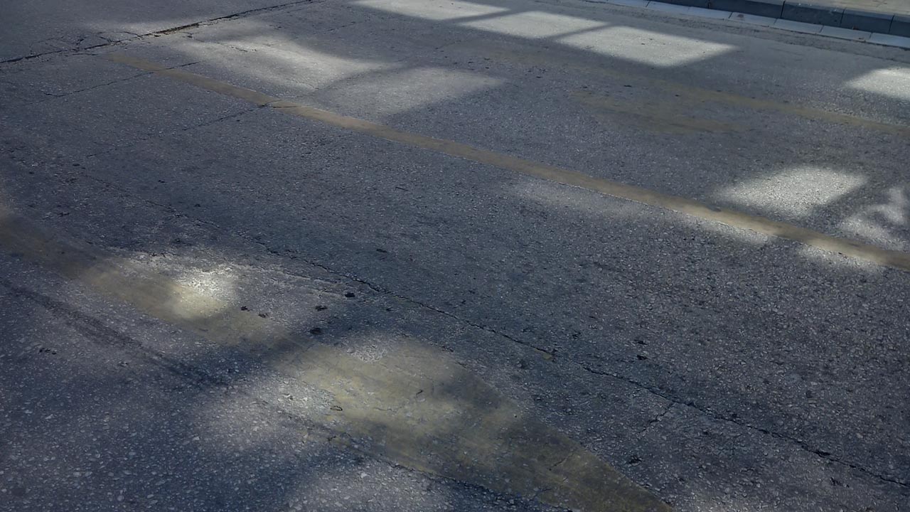 Yalova Iyi Parti Candir Belediye Yaya Gecit Tehlike Uyari Tepki (2)