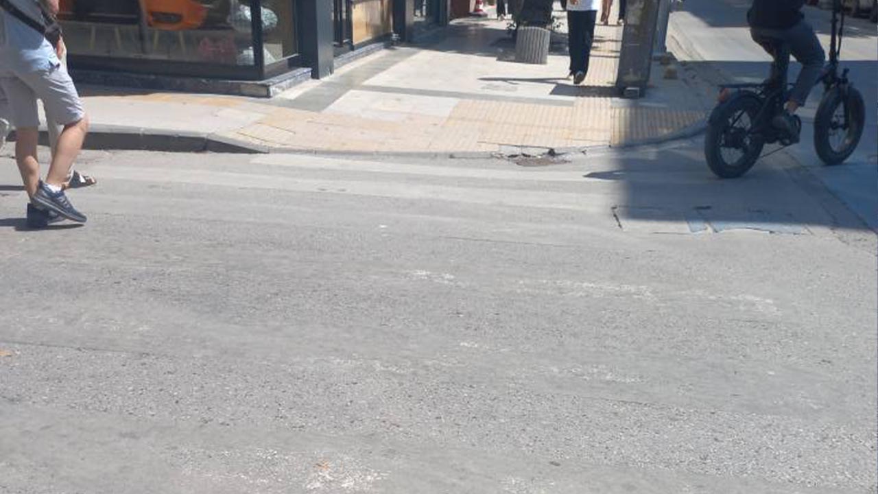 Yalova Iyi Parti Candir Belediye Yaya Gecit Tehlike Uyari Tepki (4)