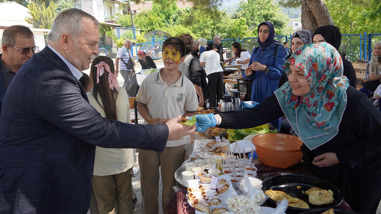 Yalova Armutlu Kermes Bilim Fuar Ziyaret (1)