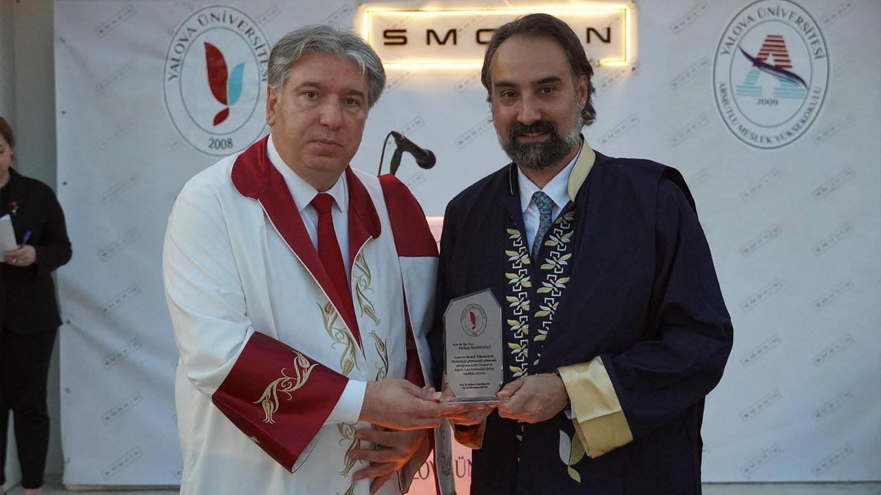 Yalova Armutlu Meslek Yuksek Okul Mezun (2)