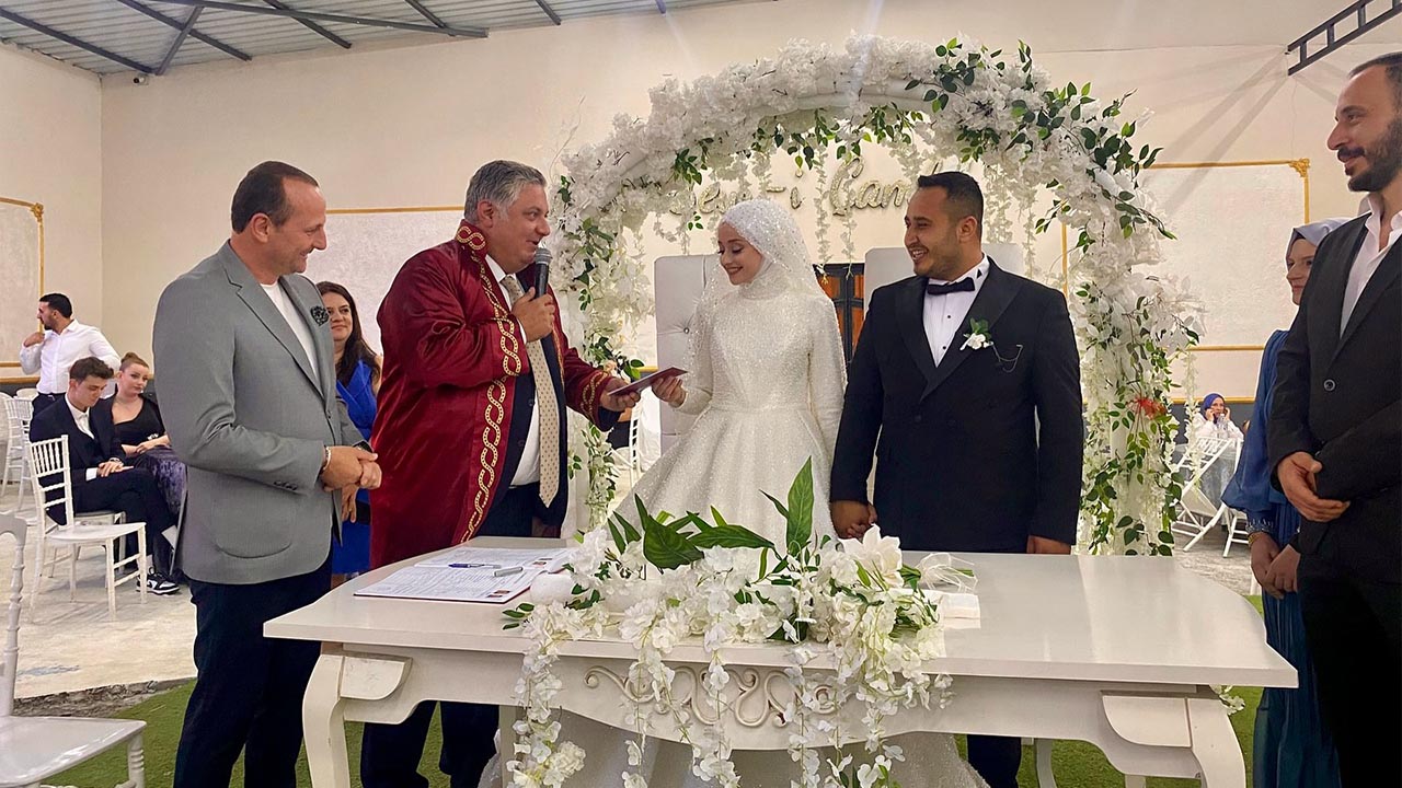 Yalova Baskan Gurel Nikah Kiydi (1)
