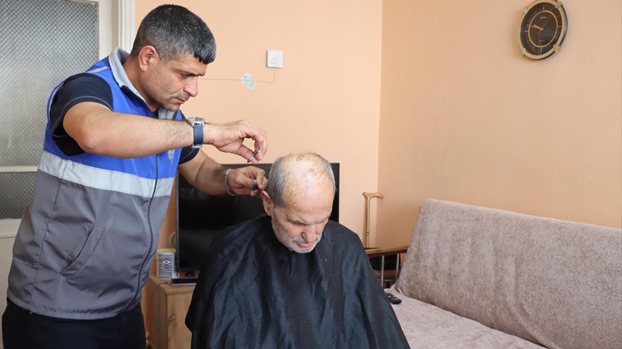 Yalova Belediye Kadin Aile Birim Kurban Bayram Oncesi Engelli Yasli Kisisel Bakim Kuafor Sac Kesim (6)