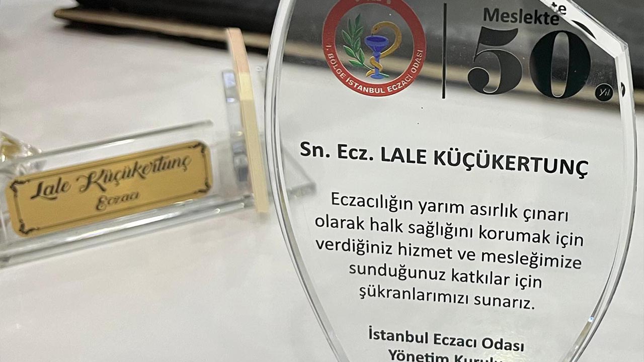 Yalova Cengiz Kocal Cadde Lale Eczane 50 Yil Yarim Asir Kutlama (4)