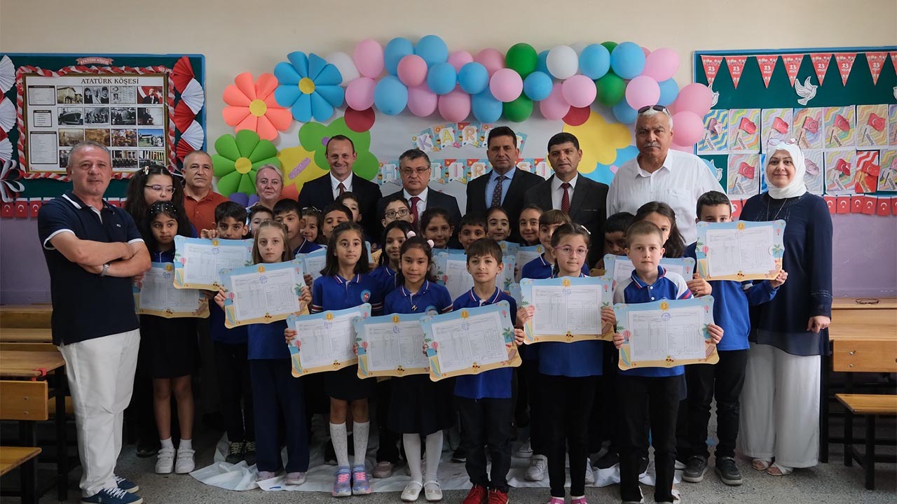 Yalova Ciftlikkoy Belediye Baskan Kaymakam Karne Toren (1)