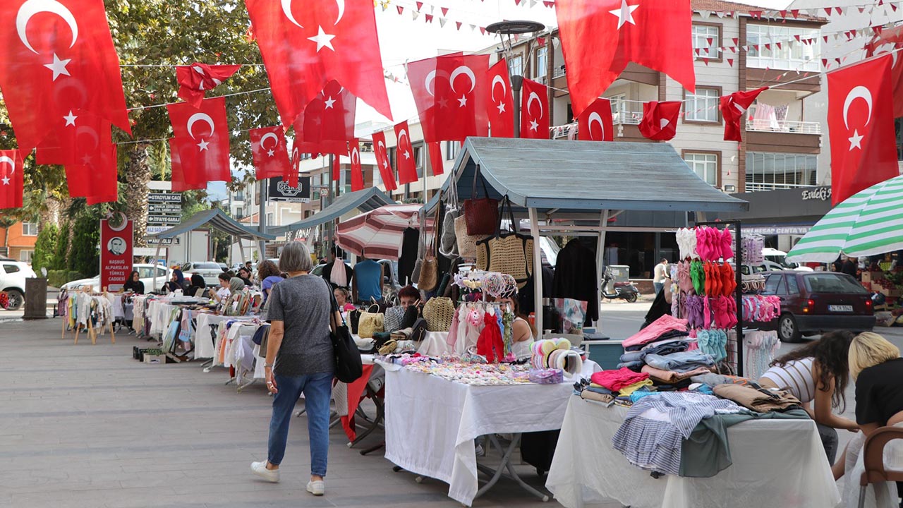 Yalova Ciftlikkoy Belediye Kadin El Emegi Pazar Yeri Basvuru(1)