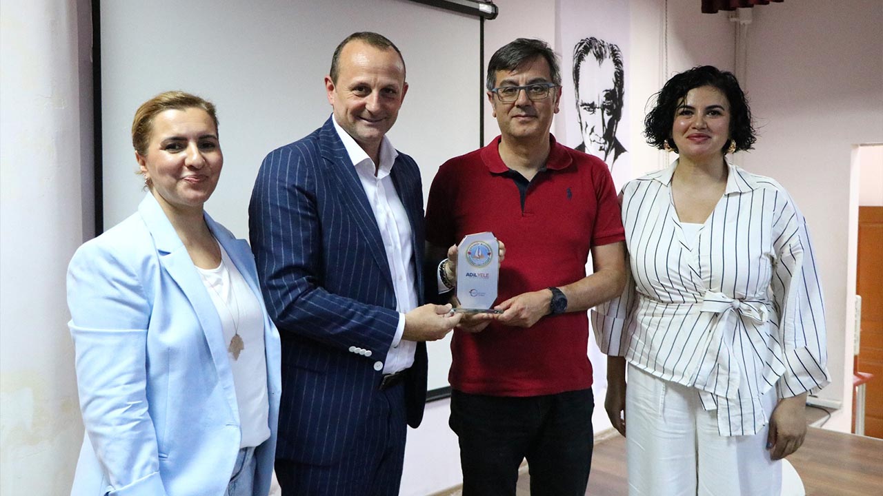 Yalova Ciftlikkoy Belediye Yazar Halk Bulusma (3)