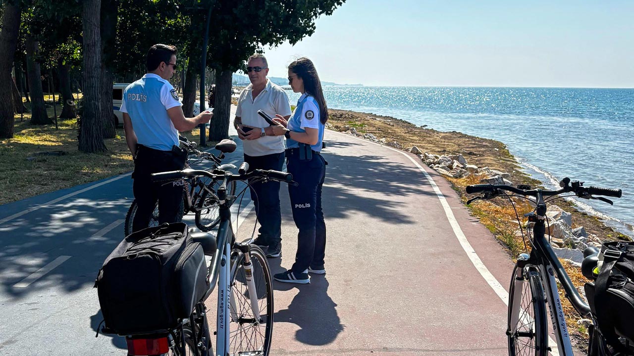 Yalova Ciftlikkoy Cinarcik Bisikletli Polis Tim Denetim (2)