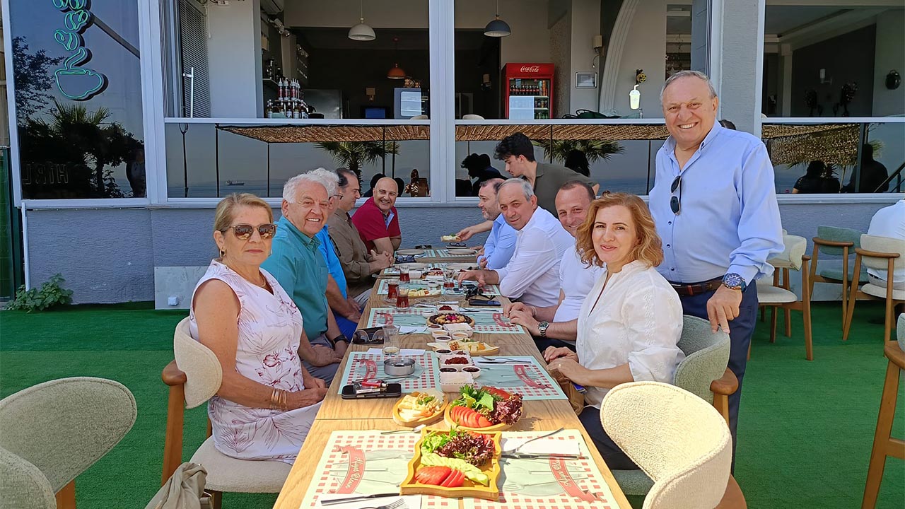 Yalova Ciftlikkoy Kent Konseyi Kahvalti (4)