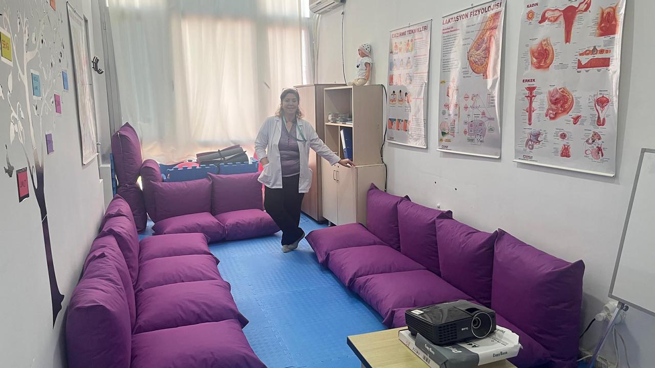 Yalova Cinarcik Devlet Hastane Gebe Okul Acilis Anne Aday (1)