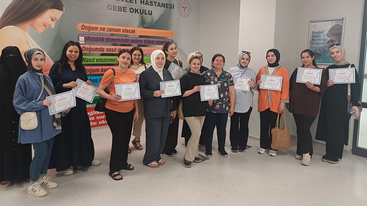 Yalova Egitim Arastirma Hastane Gebe Okul Anne Aday (2)