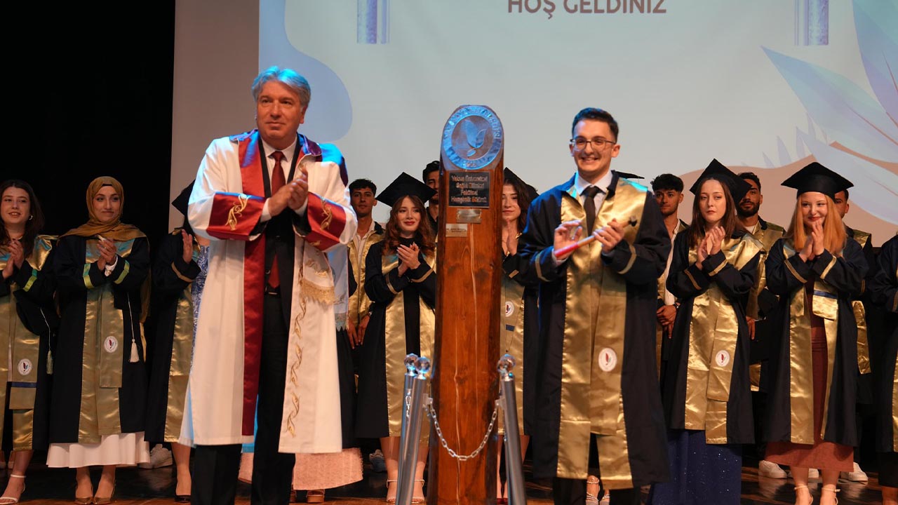 Yalova Hemsire Mezuniyet Okul (2)
