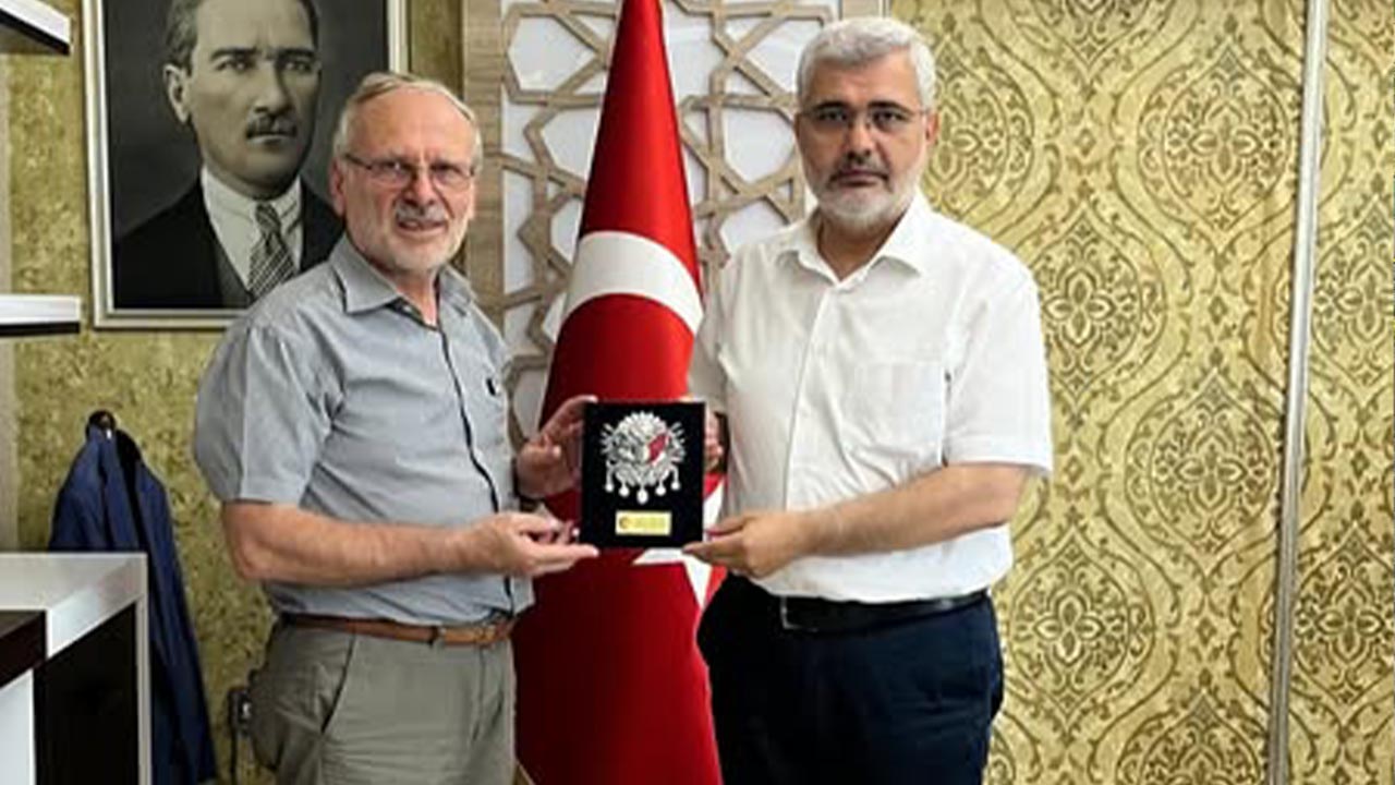 Yalova Il Milli Egitim Mudur Ilim Yayma Cemiyet Sube Gorusme (1)